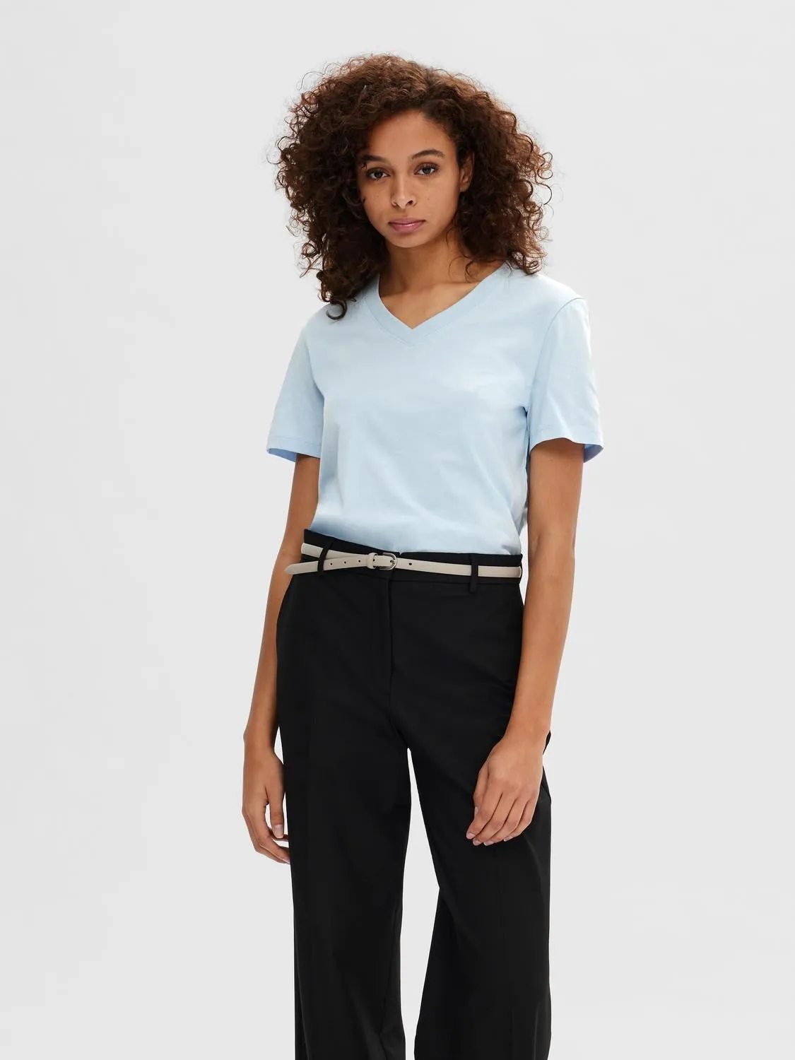 Essential Ss V-Neck Tee - Cashmere Blue