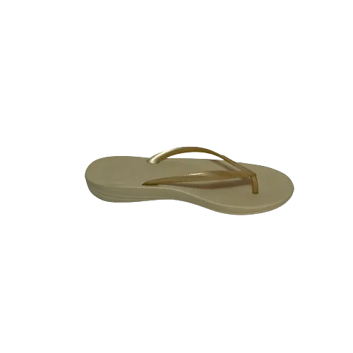Fitflop Gold Rubber Ergonomic Flip-Flops | Like New |
