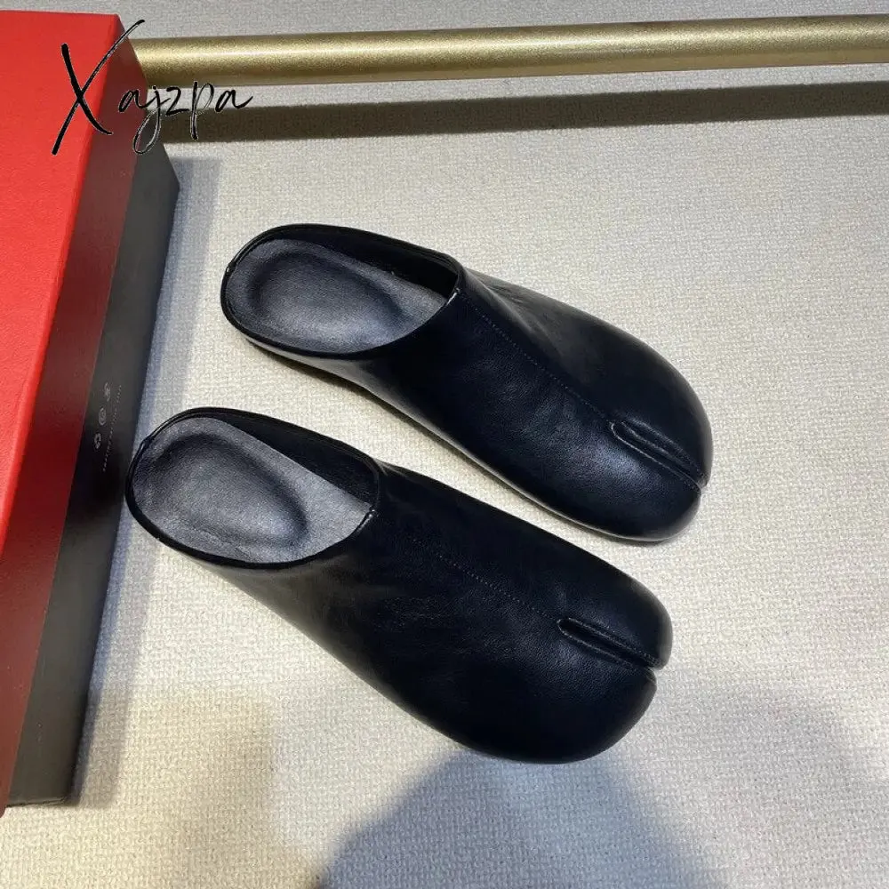 Xajzpa - Novelty Split Toe Shoes Woman Ninja Tabi Slippers Leather Round Toe Slides Comfy Mules Femmes Clog Sandals Pettitoes Flipflops